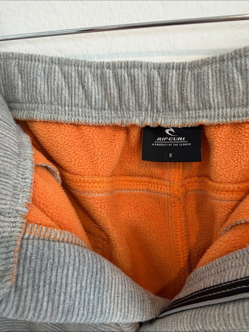 Rip Curl Grey Ribbed Tech Joggers - Picture 3 of 9